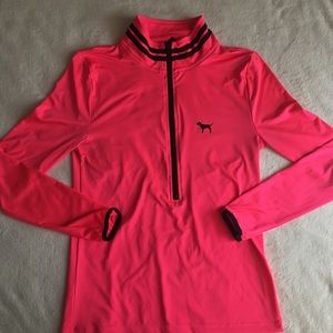 VS Pink Ultimate Half-Zip